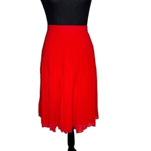 Ann Taylor Red Pleated Midi Skirt‎ Size 2 Lined Flowy Classic Elegant